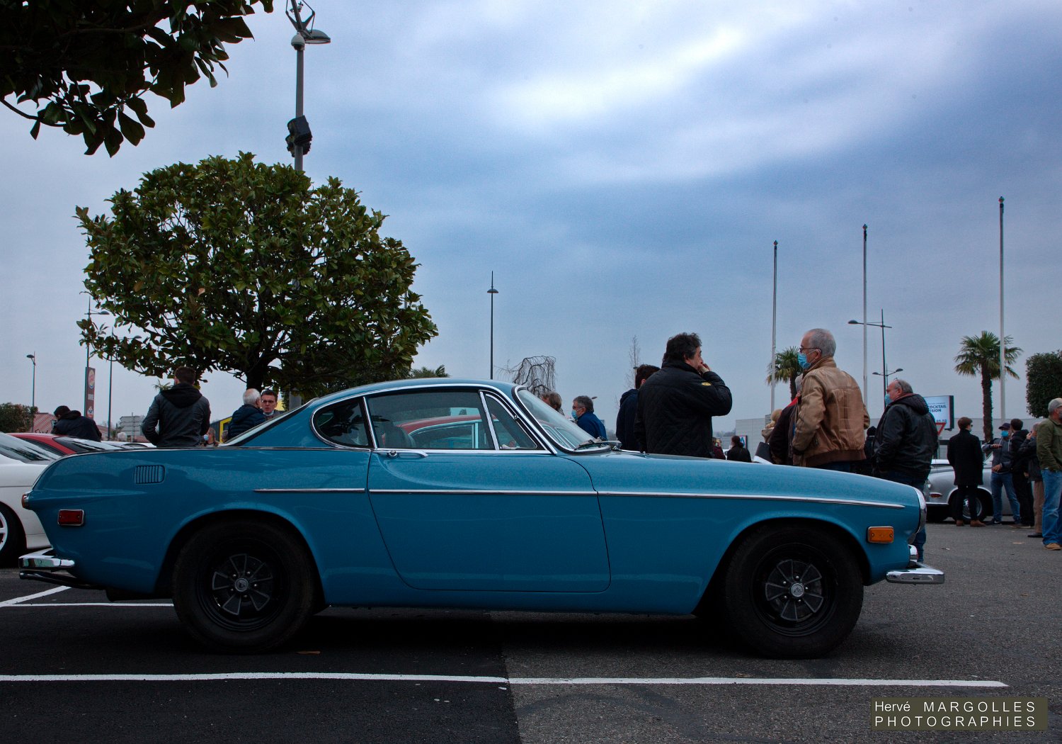 Volvo P1800-01.jpg